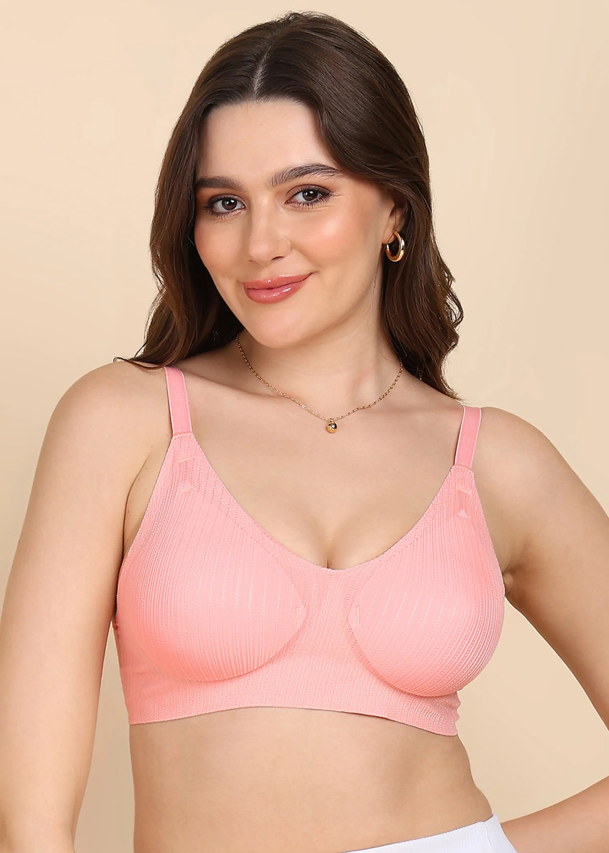 Swanz  Bonded Designer Fabric Padded Seamless Bra (SB-998)